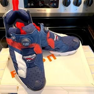 REEBOK Vintage INSTAPUMP FURRY OG AR3197 size US 9/EUR42 Red/White/Blue